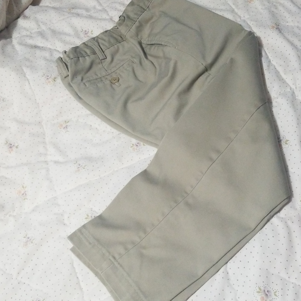 Boys khak husky pants. NWOT